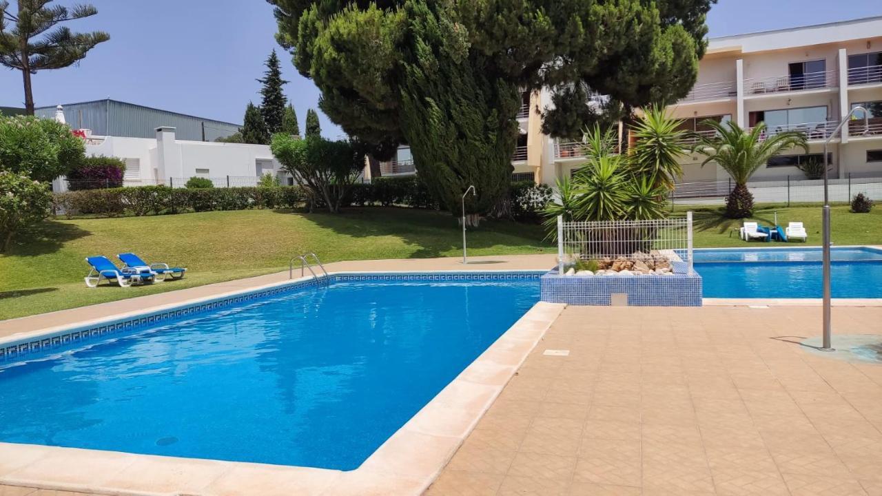 Appartement 01 Sra Da Rocha Com Piscina E Ac - Casas & Papeis à Armação de Pêra Extérieur photo